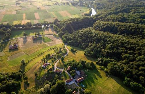 Ozalj House | Aurora Silvae