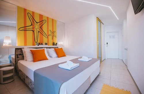 Novalja Hotel | Avis Hotel
