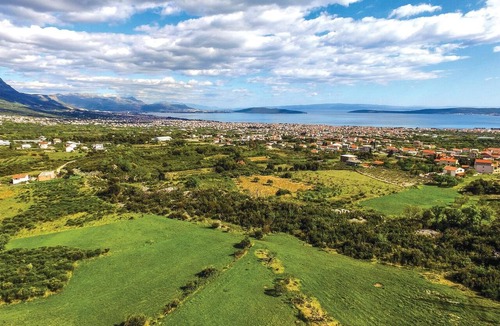 Kastel Stafilic Apartment | Awesome apartment in Kastel Stafilic with WiFi