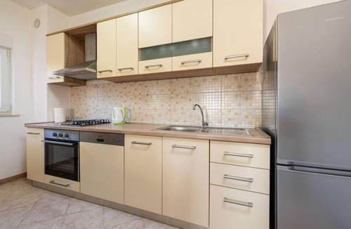 Sveti Filip i Jakov Apartment | Awesome apartment in Glavica