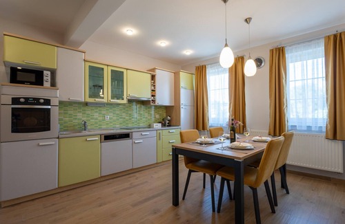 Osijek Apartment | Awesome apartment in Visnjevac with sauna