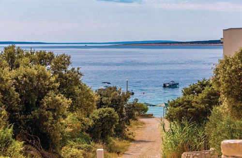 Kolan Apartment | Awesome apartment in Mandre with house sea view