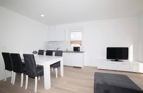 Trogir Apartment | Awesome apartment in Trogir with WiFi