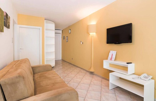 Monterol Apartment | Awesome apartment in Umag with swimming pool