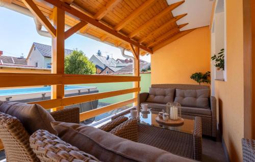 Osijek Apartment | Awesome Apartment In Visnjevac With Sauna
