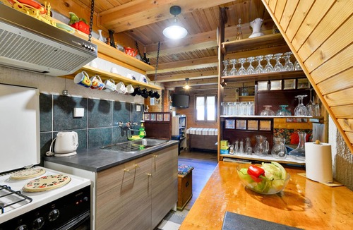 Bistra House | Awesome home in Poljanica Bistranska