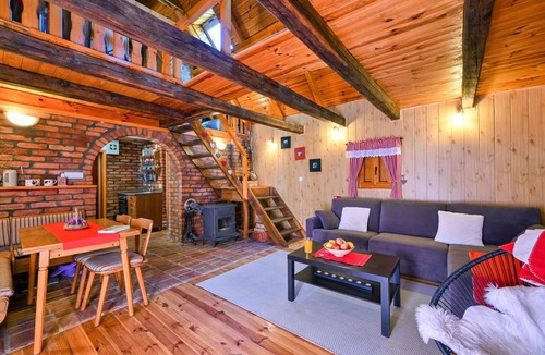 Lekenik House | Awesome home in Brezane Lekenicke
