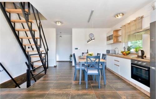 Varazdinske Toplice House | Awesome Home In Varazdinske Toplice With Sauna