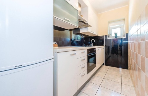 Bilice House | Awesome home in Bilice