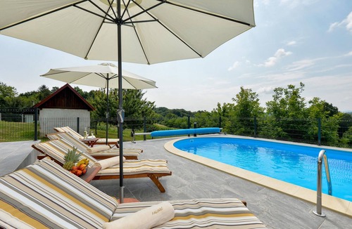 Cestica House | Awesome home in Cestica