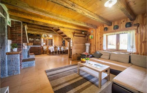 Donja Stubica House | Awesome Home In Donja Stubica