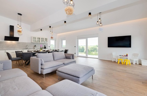 Rakovec House | Awesome home in Dvorisce