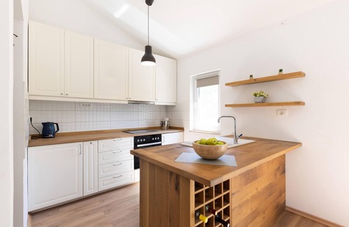 Grubine House | Awesome home in Grubine