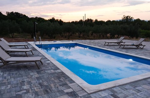 Grubine House | Awesome home in Grubine