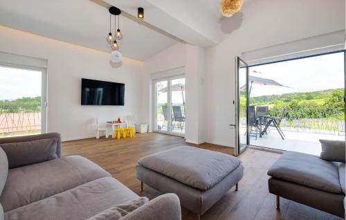 Rakovec House | Awesome Home In Dvorisce
