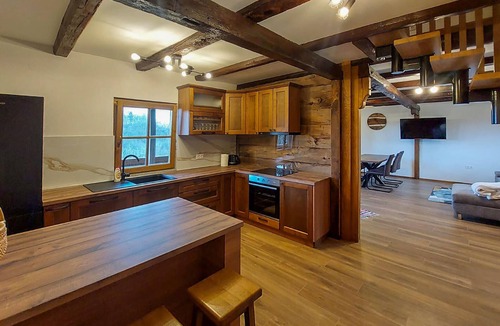 Ozalj House | Awesome home in Karlovac with WiFi
