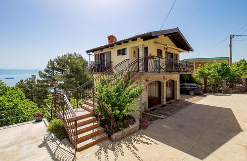 Liganj House | Awesome home in Lovran