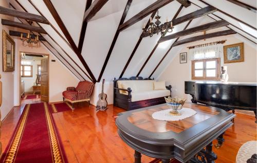 Mala Ludina House | Awesome Home In Mala Ludina With Sauna