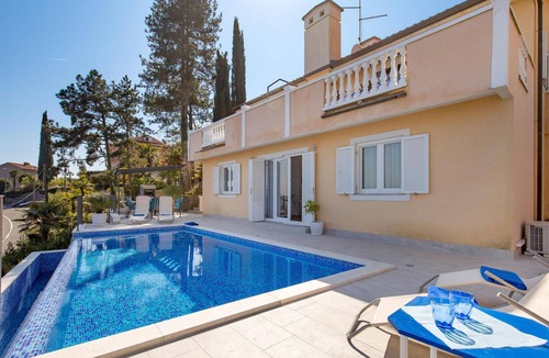 Medveja House | Awesome home in Medveja