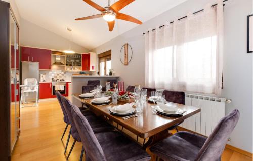 Gornja Stubica House | Awesome Home In Milekovo Selo