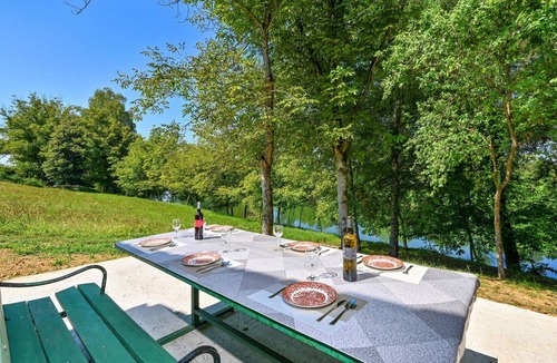 Krasic House | Awesome home in Mirkopolje