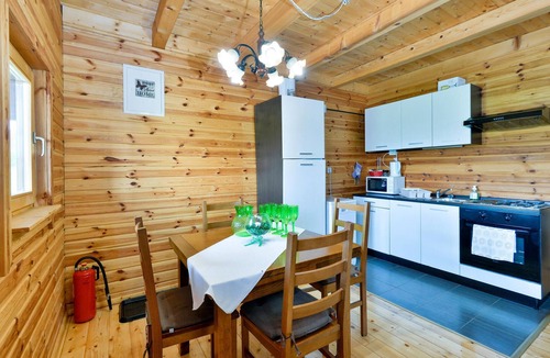 Breznik Plesivicki House | Awesome home in Radakovo with sauna