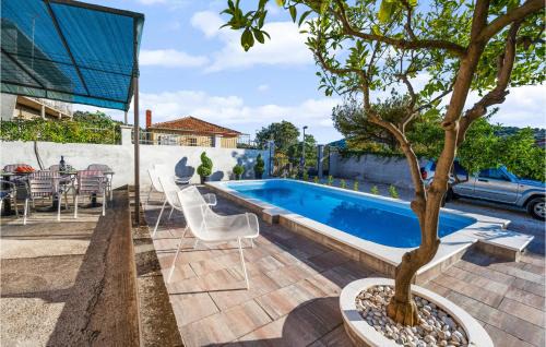 Razanj House | Awesome Home In Razanj