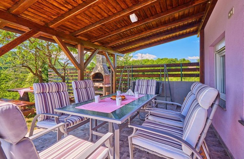 Klake House | Awesome home in Samobor