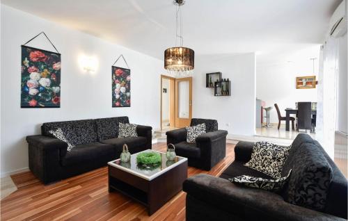 Solin House | Awesome Home In Solin
