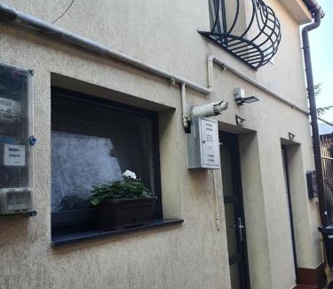 Oradea House | Ayana Central House