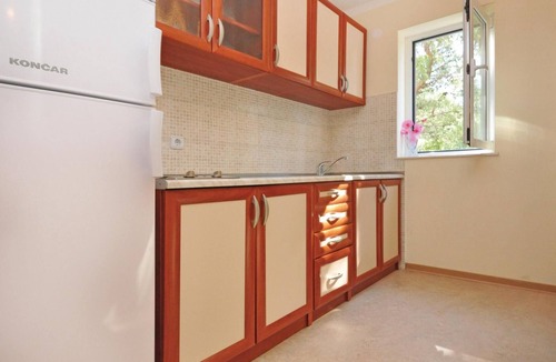 Mimice Apartment | Beach front apartment in Mimice with WiFi