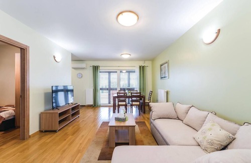 Zadar Apartment | Beach front apartment in Zadar with WiFi