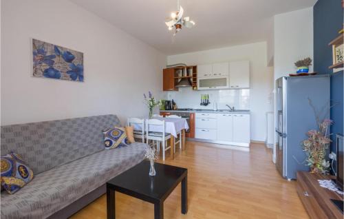 Finida Apartment | Beach Front Apartment In Umag With Wifi