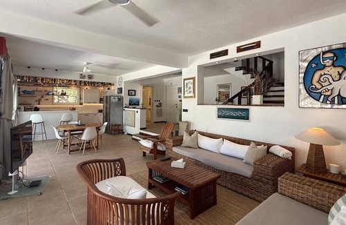 Vrbanj House | Beach front home in Vrbanj