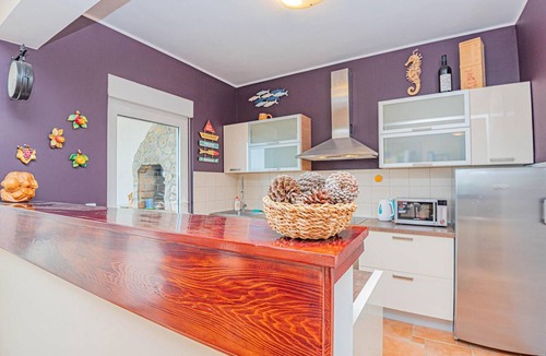 Zaboric House | Beach front home in Zaboric