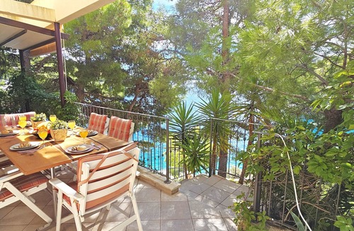 Cove Osibova (Milna) Villa | Beach Front Villa, Private Garden, In Quiet Bay, With Boat Mooring