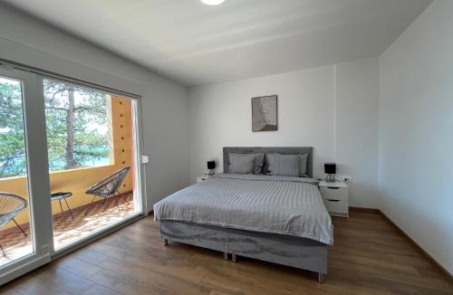Silo House | Beach House Oliveglia (duplex house - 1st row to the sea)