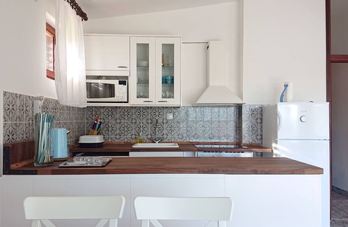 Pirovac Apartment | Beachfront Apartment Fortuna - Home away from home