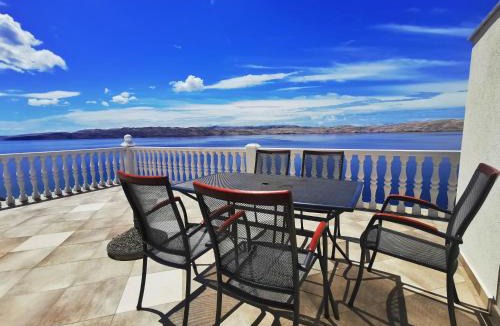 Cesarica Apartment | Beachfront apartments Rukavina