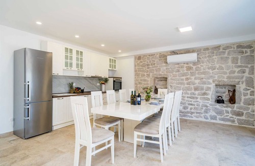 Putnikovic Villa | Beachfront Villa Olive Mill with a private pool