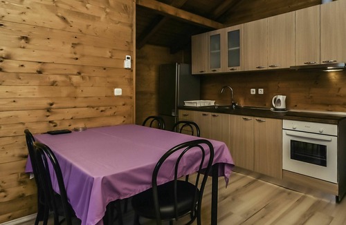 Krusevo House | Beautiful apartment in villa for 2 guests with WIFI, A/C, TV and terrace