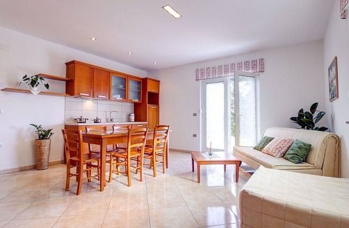 Brda Apartment | Beautiful apartment for 5 people with pool, WIFI, A/C, TV, patio and panoramic view