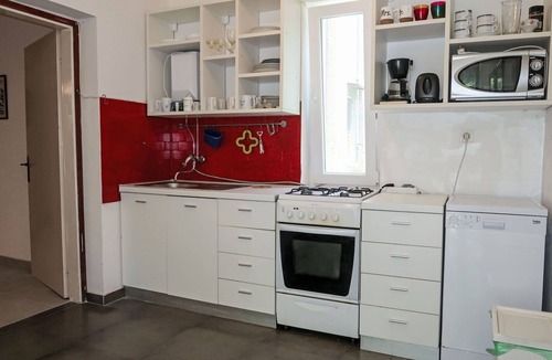 Mosenice Apartment | Beautiful apartment for 4 guests with A/C, WIFI, TV and terrace