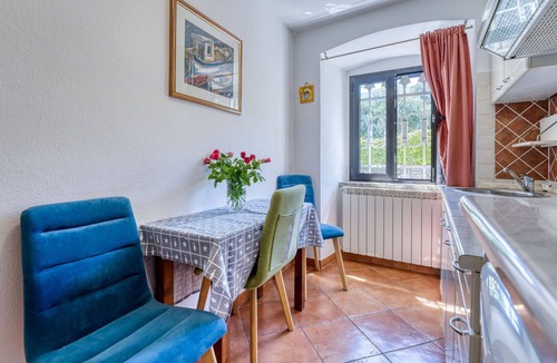 Lovran Apartment | Beautiful apartment for 3 guests with A/C, WIFI, TV and terrace