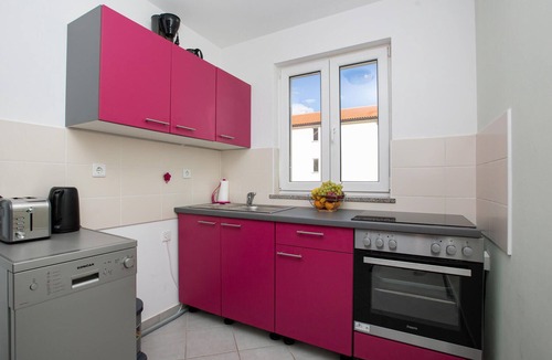 Cizici Apartment | Beautiful apartment in Cizici with WiFi