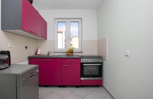 Cizici Apartment | Beautiful apartment in Cizici with WiFi