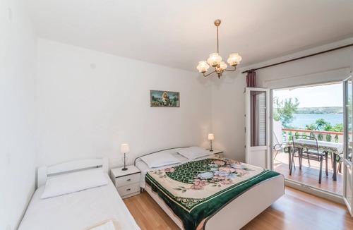 Kustici Apartment | Beautiful apartment in Kustici