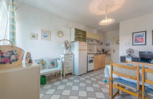 Tribunj Apartment | Beautiful apartment in Tribunj