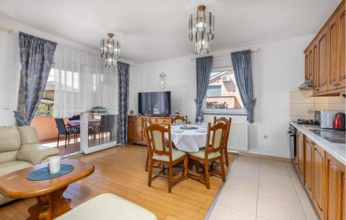 Bezjaki Apartment | Beautiful Apartment In Rijeka With Wifi