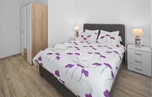 Murine Apartment | Beautiful Apartment In Umag